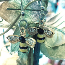Load image into Gallery viewer, 1 Pair of Bee Themed Earrings with card and envelope